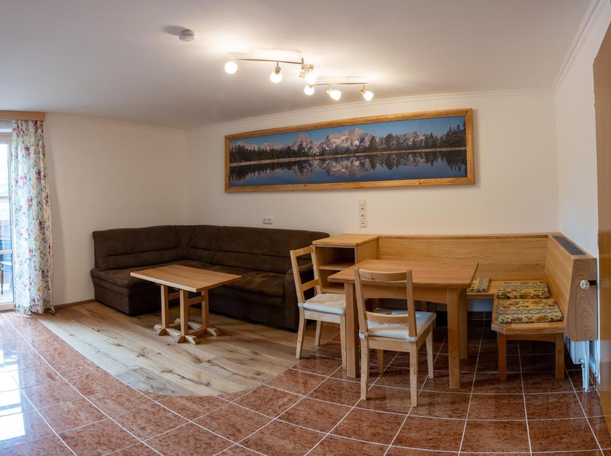 Fruehstueckspension Haus Mayr ฮินเทอร์ชโตเดอร์ ภายนอก รูปภาพ